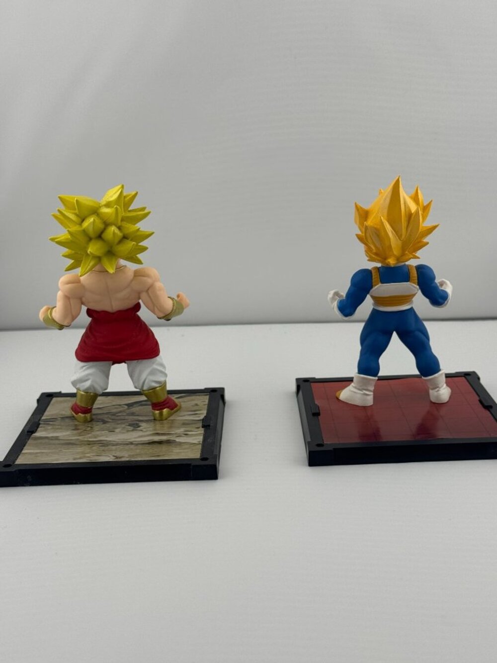 Dragon Ball Z Super Saiyan Vegeta & Broly PVC Figurines Set With Display Bases C - Picture 5 of 6